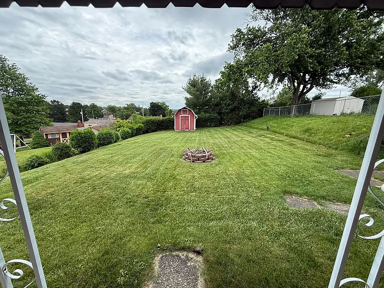 623 Jenne Dr — Photo 27