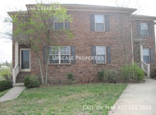 3887 Sugar Creek Dr, Lexington, KY 40517