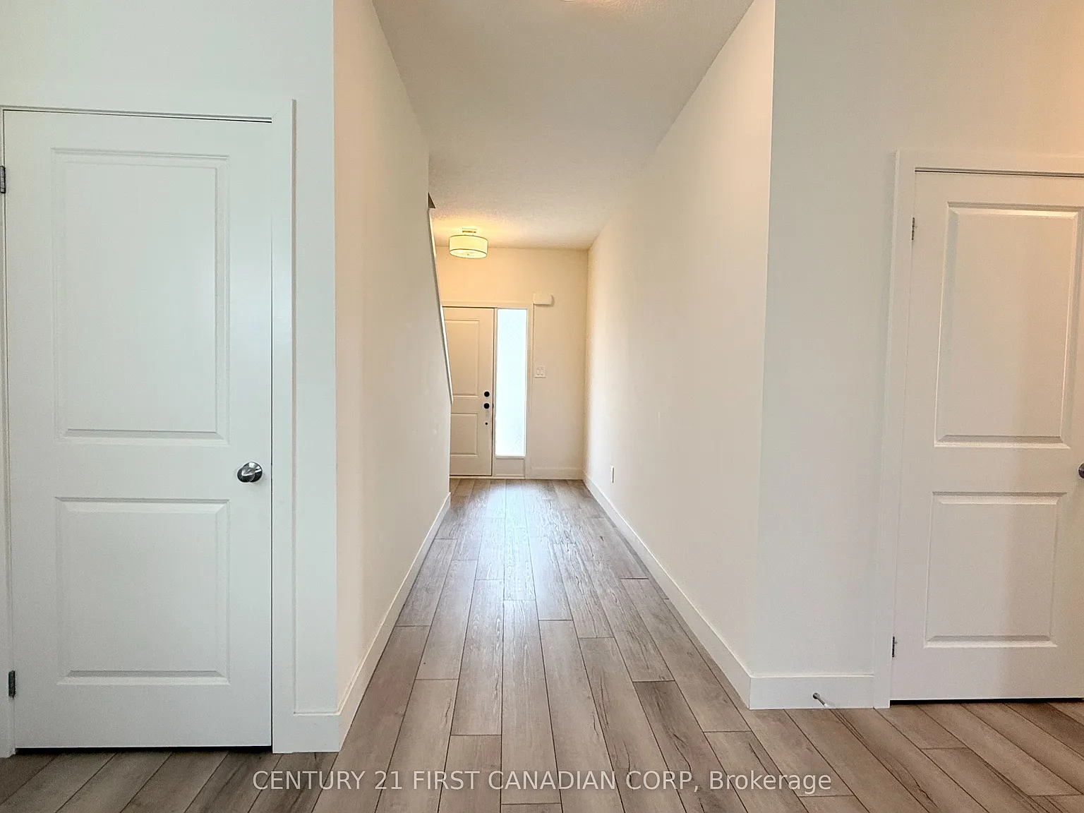 4 bed, $2,850 — Photo 3
