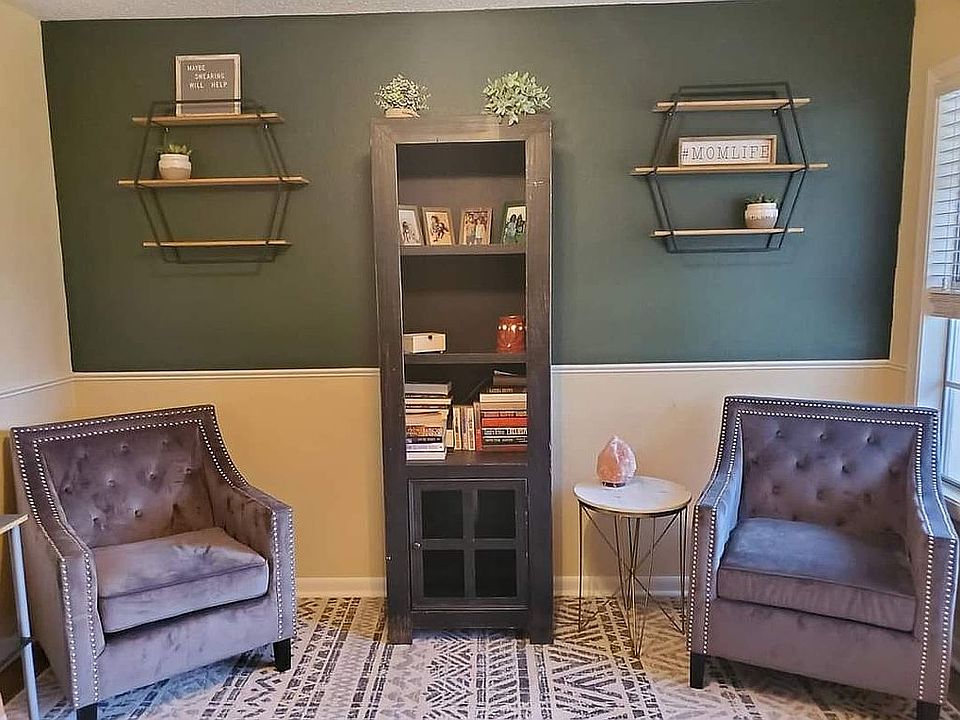 Front entry/ Sitting room