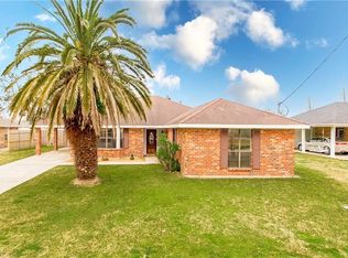 627 S Destrehan Ave, Destrehan, LA 70047