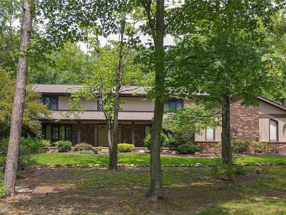 8700 Prescott Dr, Chesterland, OH 44026 Zillow