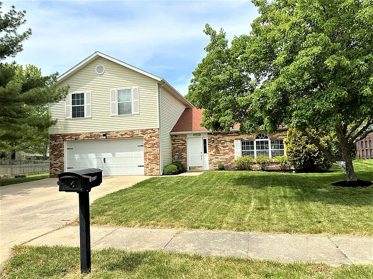 4413 Sussex Dr — Photo 24