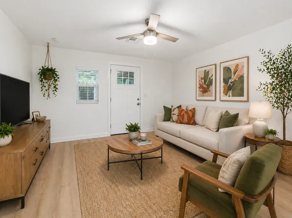 312 E Kinderman Dr Unit 5, Avondale, AZ 85323