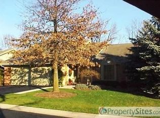 2815 Windpump Rd, Fort Wayne, IN 46804