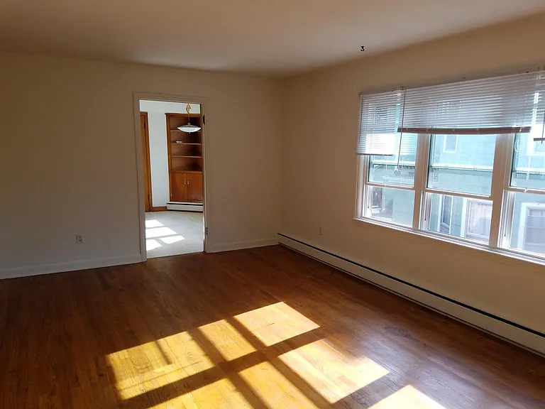 1515 Chandler St #2 — Photo 2