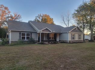 5045 Tabor Church Rd, Fayetteville, NC 28312