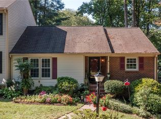 1910 Windy Point Ct, Winston Salem, NC 27127