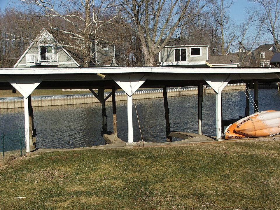 2nd image of 14976 Park Ct