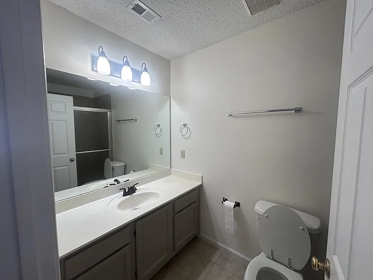2445 Meadowlark Ln — Photo 14