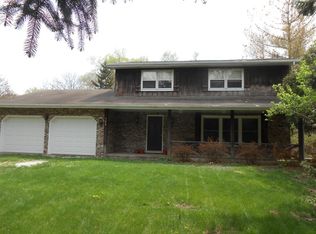 324 Wisconsin Rd, Frankfort, IL 60423