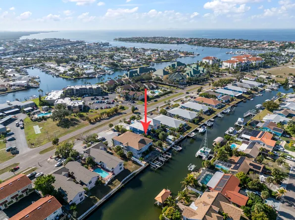 1013 Apollo Beach Blvd, Apollo Beach, FL 33572
