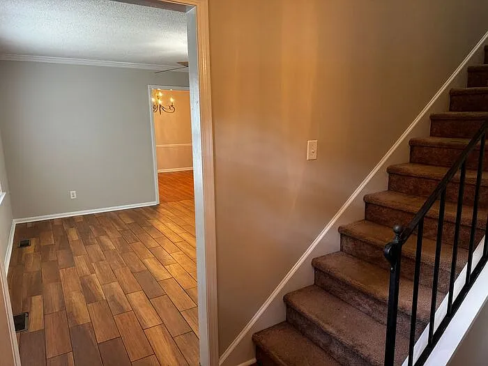 1862 Geiberger Dr — Photo 4
