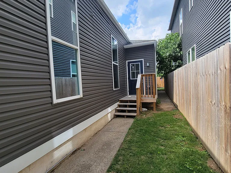 511 E Kentucky St — Photo 19