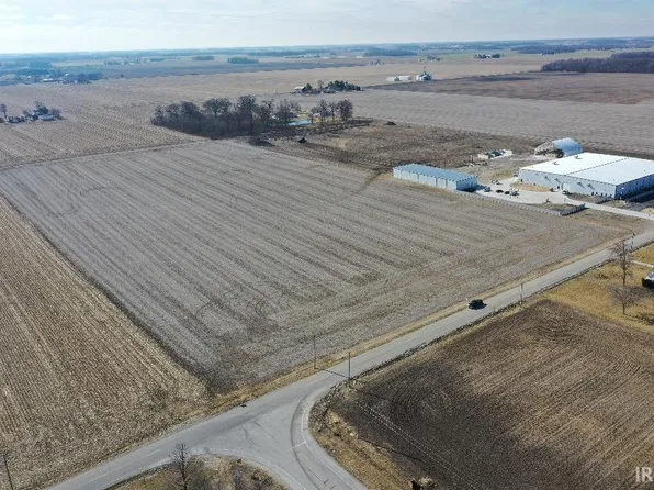 200 S Rd, Bluffton, IN 46714