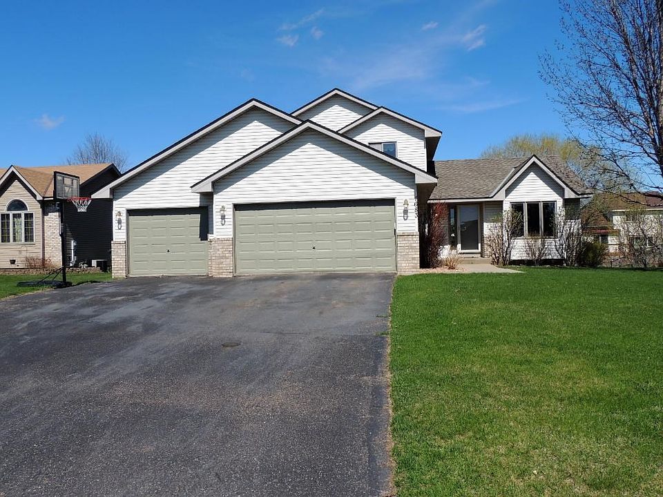 1st image of 1683 125th Ln NE
