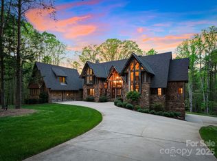 10723 Green Heron Ct, Charlotte, NC 28278