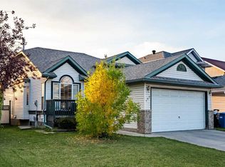 132 E San Diego Grn NE, Calgary, AB T1Y 7C5