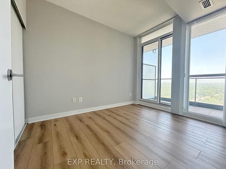 29 Singer Ct #2508 — Photo 13