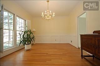 2nd image of 733 Poinsettia St