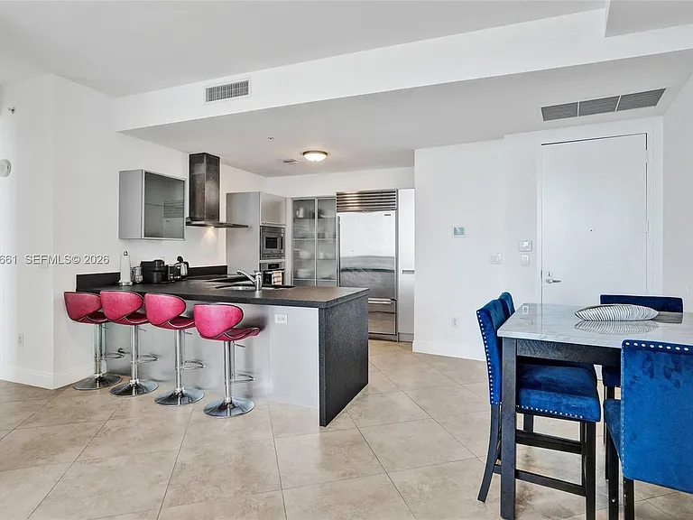 18201 Collins Ave #4705 — Photo 5