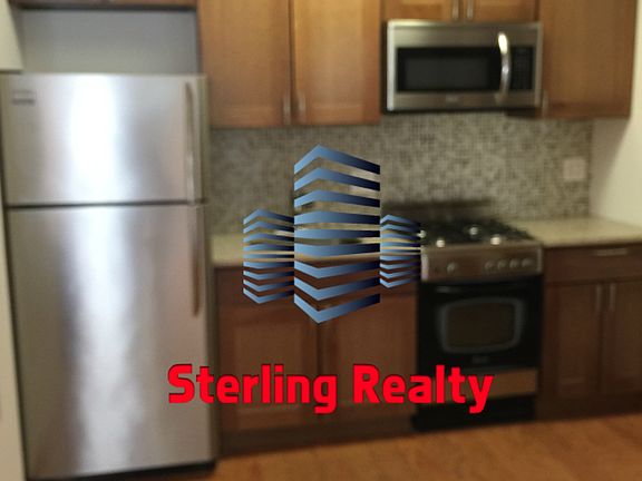 5th image of 2607 18th St APT 2