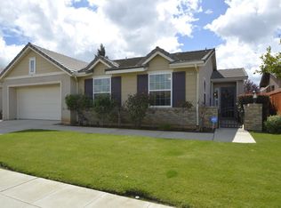 7445 E Redlands Ave, Fresno, CA 93737