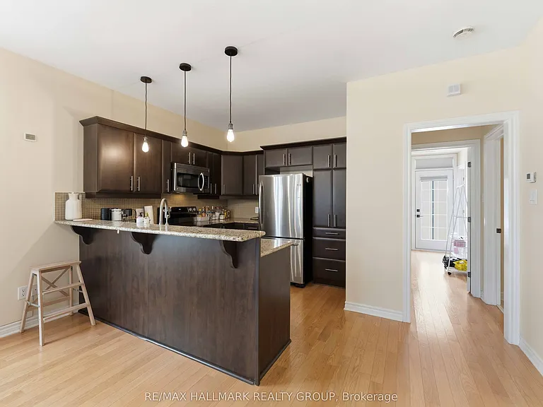 137 Eye Bright Cres — Photo 5