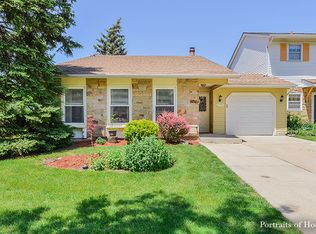 1752 Prentiss Dr, Downers Grove, IL 60516