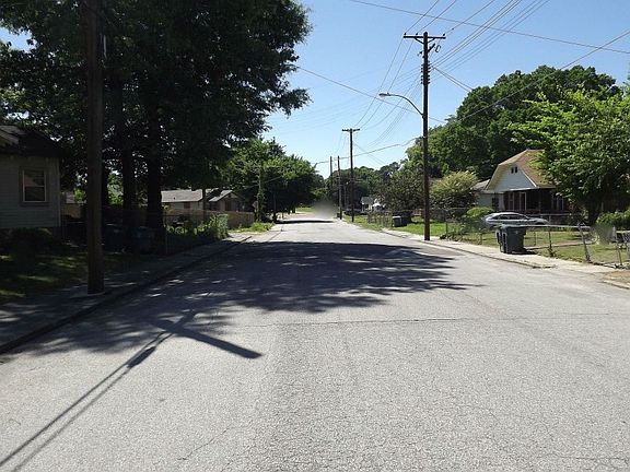 4th image of 1941 E McLemore Ave