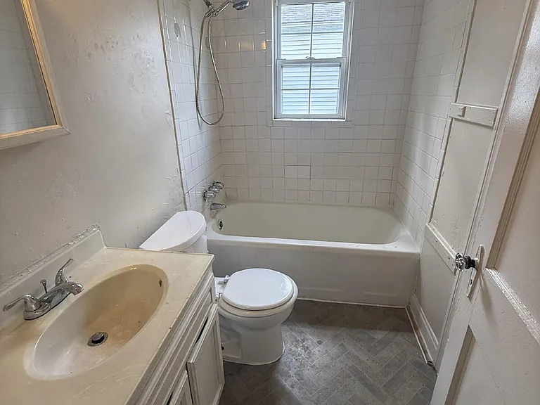 3806 W Kentucky St — Photo 10