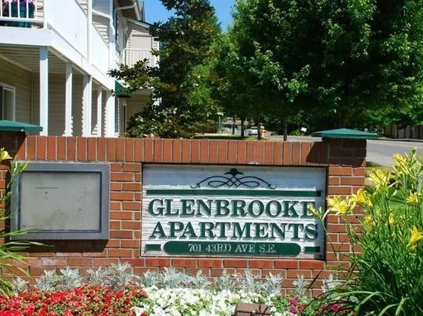 Glenbrooke Apartments, 701 43rd Ave SE APT M205, Puyallup, WA 98374