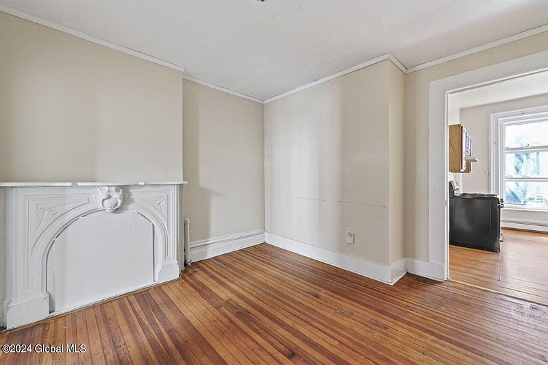 3rd image of 364 Clinton Avenue