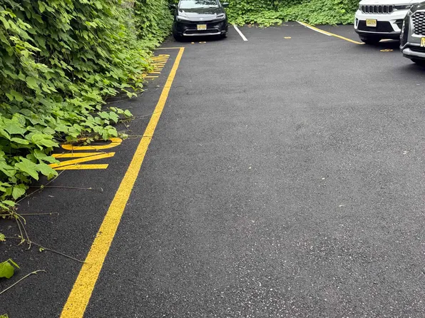 309 Martin Luther King Jr Drive image 5 of 6