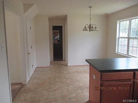 5th image of 20 N Rose Ave
