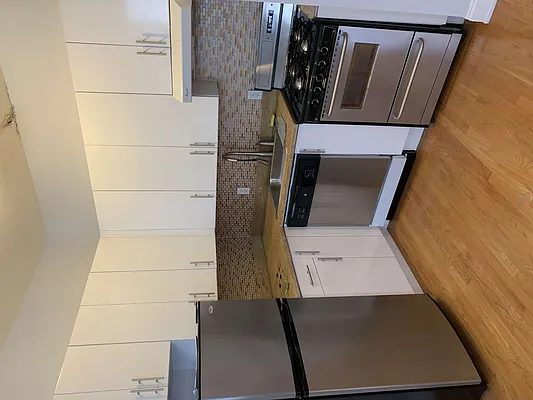 Rented by Flatiron Real Estate Advisors LLC | media 7