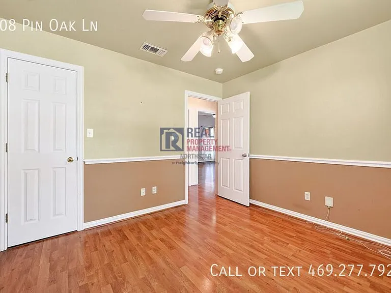 308 Pin Oak Ln — Photo 19