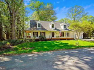 2008 Palm Dr, Chester, MD 21619