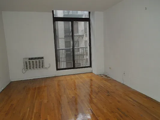 Rented by Ready Group | media 19