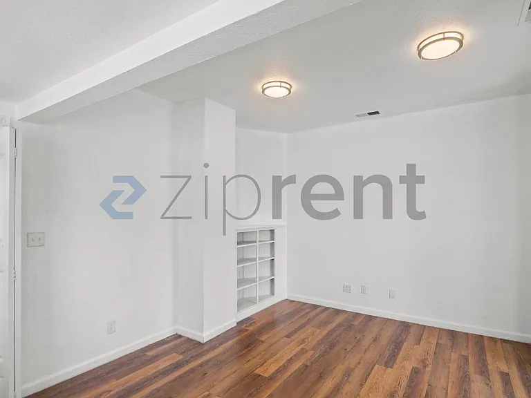 160 E Reed St #3 — Photo 5