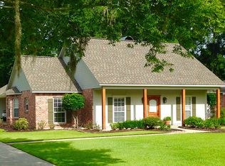 5951 Covington Dr, Baton Rouge, LA 70820