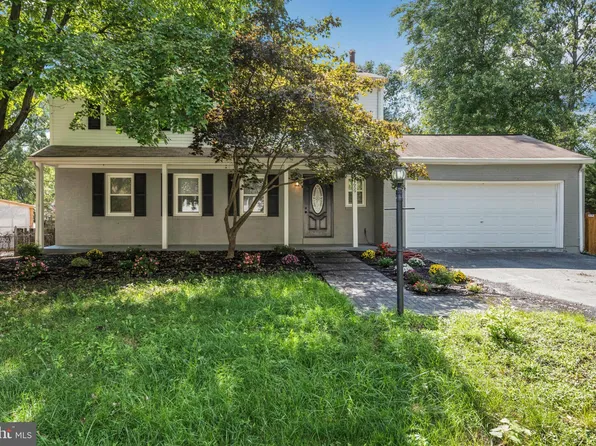 11659 Kipling Dr, Waldorf, MD 20601