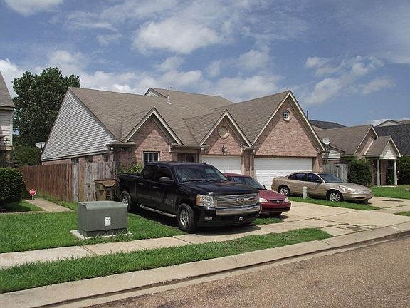 3rd image of 7964 Marsha Woods Dr