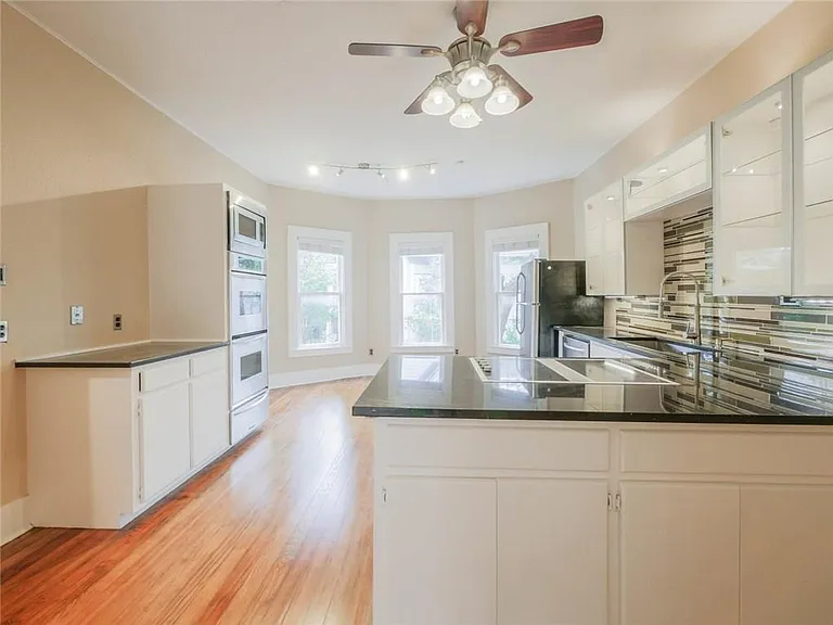4616 Swiss Ave #B — Photo 9