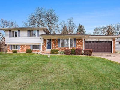 4460 Saint Martins Dr, Flint, MI, 48507