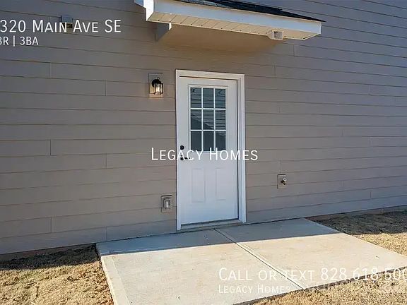 2nd image of 1320 Main Ave SE