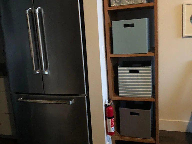 2765 Del Rio Pl #B — Photo 24