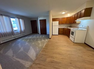 730 & 750 Country Club Dr #2, Akron, IA 51001