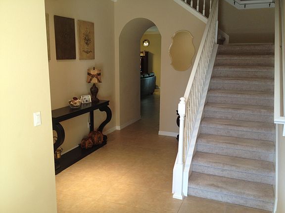 2nd image of 648 Venice Pl