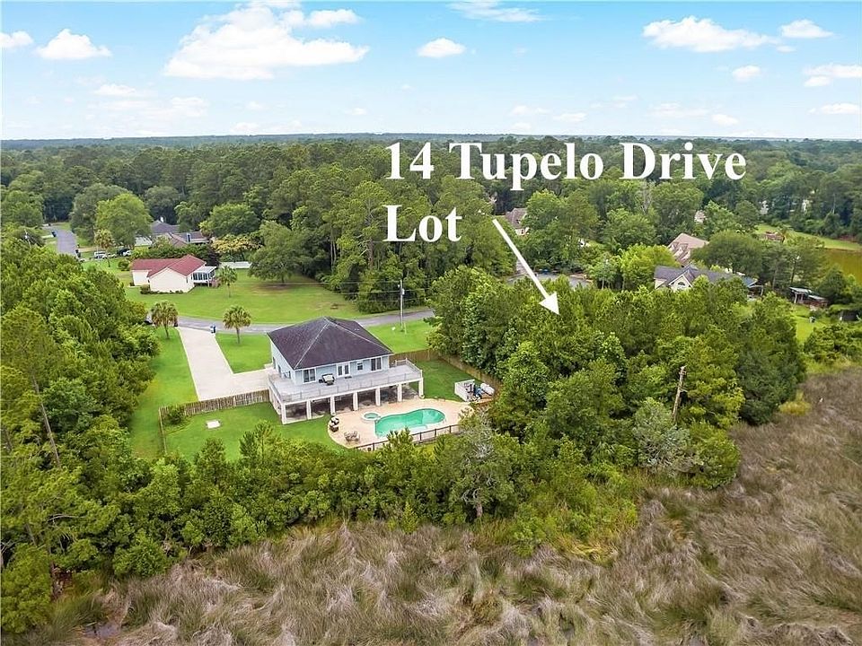 1st image of 14 Tupelo Dr